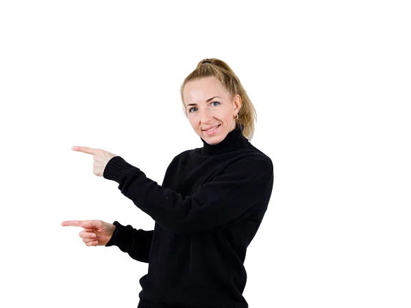 Frau zeigt nach links