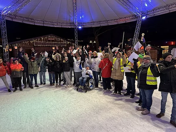 GMHütte on Ice mit Handicap-Spielern